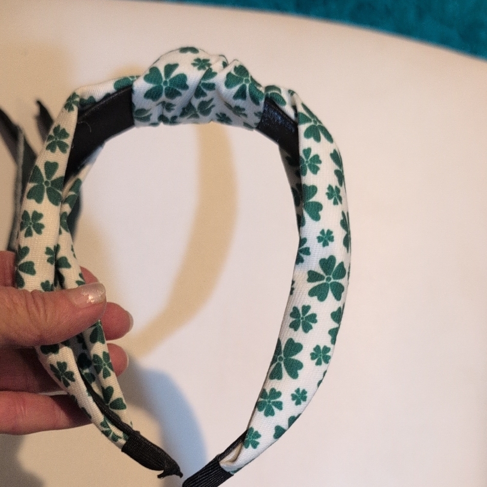 Elegant Green and White 3 Piece Headband Set - Picture 7 of 7